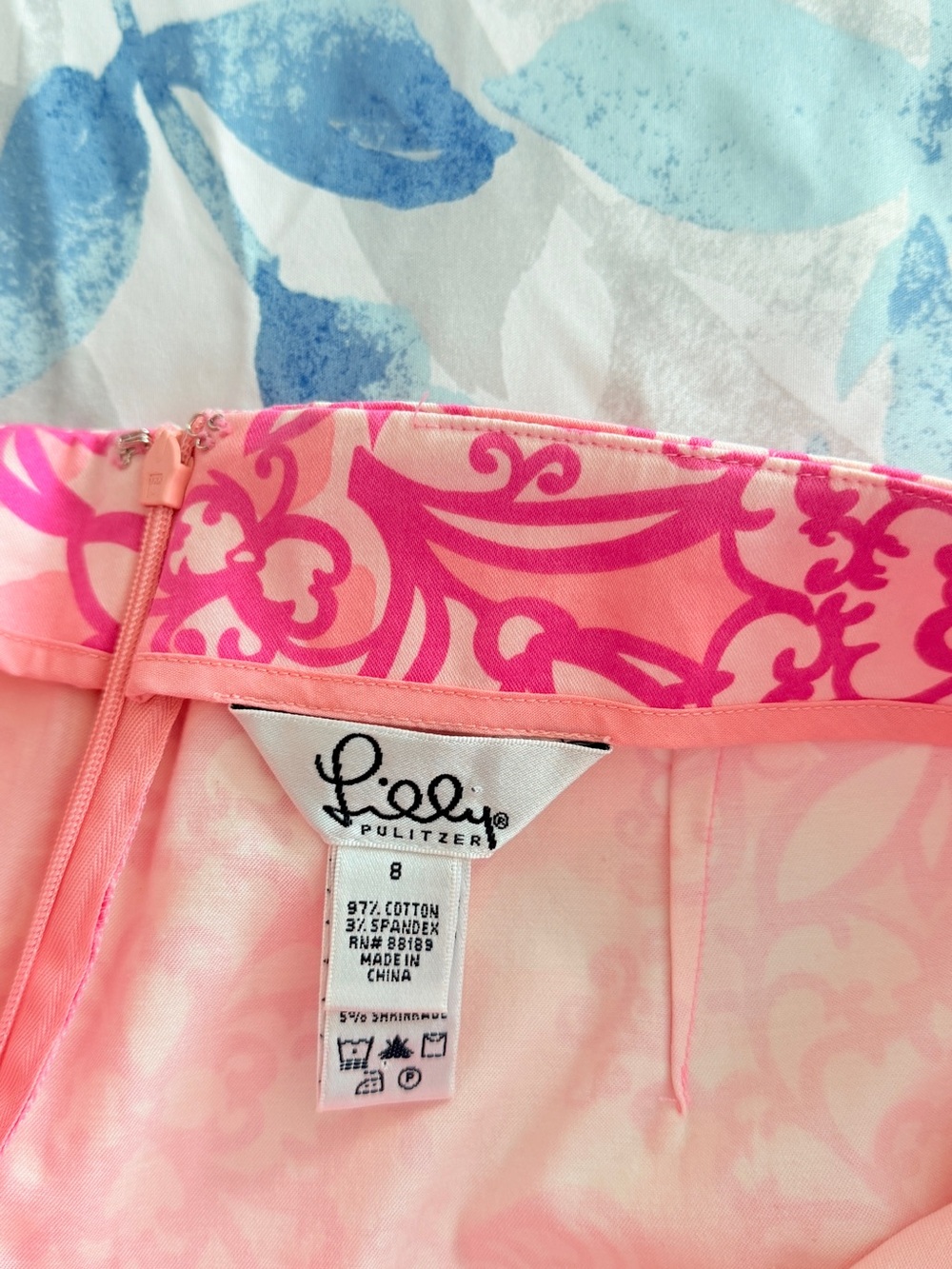 Lilly Pulitzer Pink and Coral Patterned Capri’s